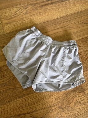 Lululemon Hotty hot shorts